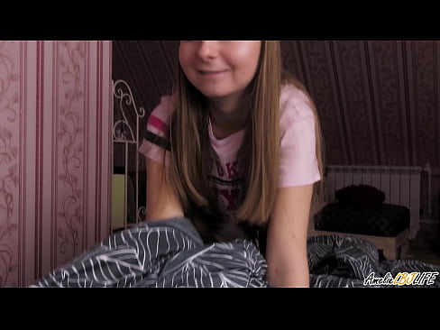 ❤️ Tarraingíonn Blondie BFF go domhain uirthi agus faigheann sí cum ina béal ❌ Porn ag ga.myteporn.ru ❌️❤